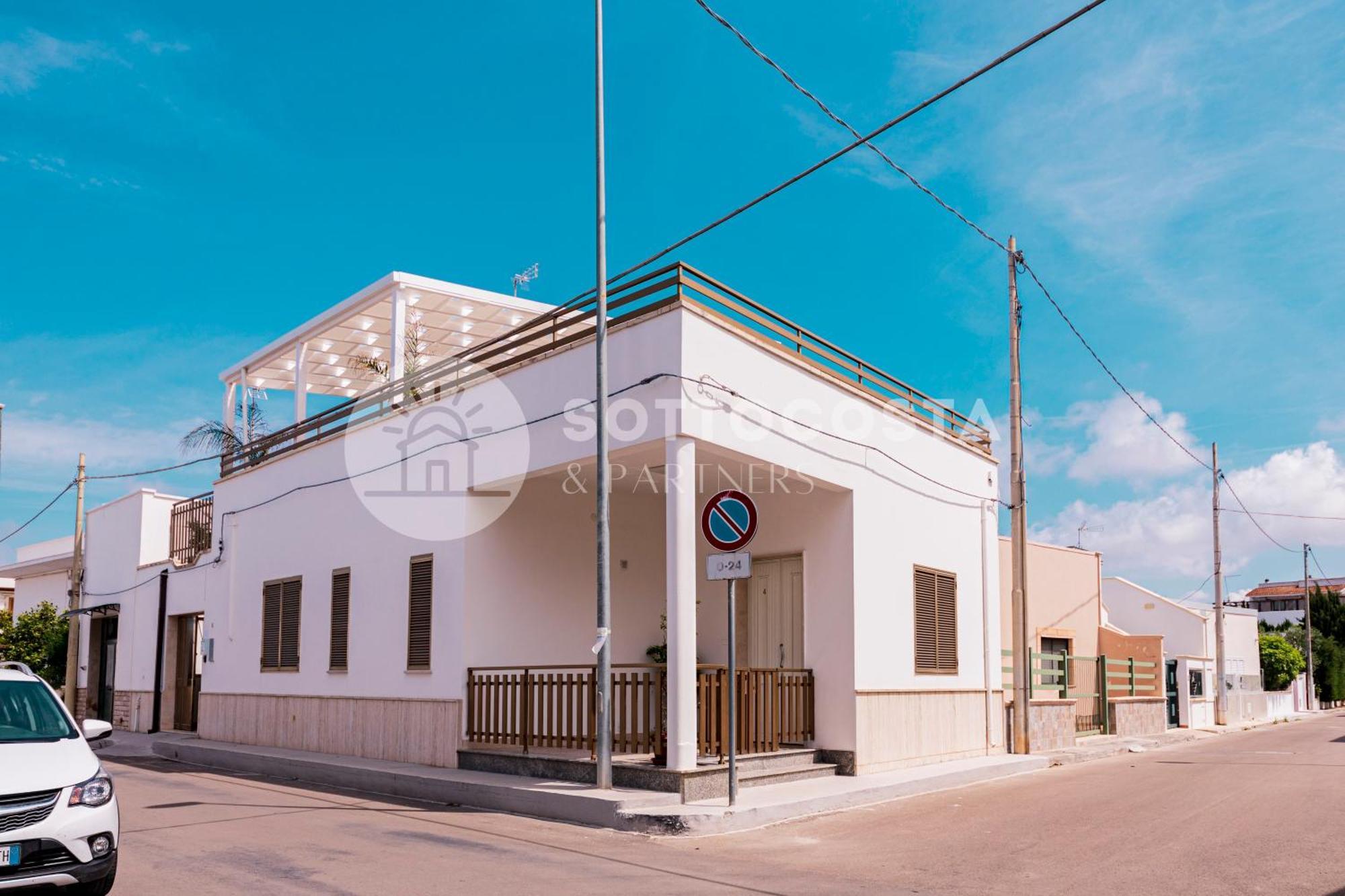 Lory'S House Hotel Porto Cesareo Kültér fotó